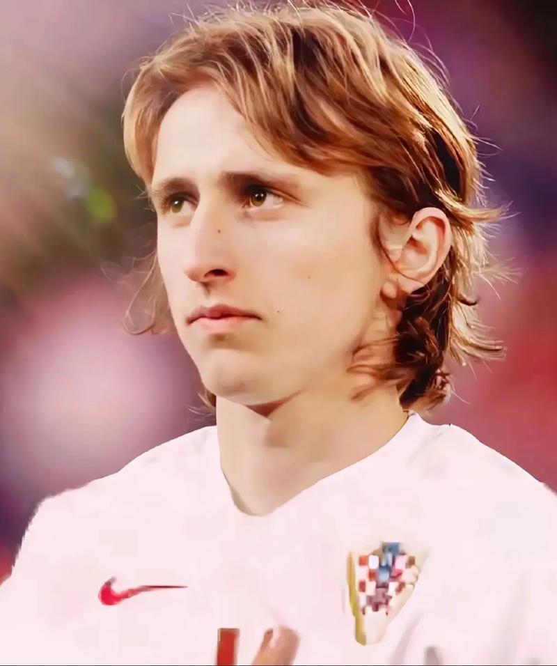 时报：曼城只想纯租借埃切韦里，罗马对这种方式并不信服