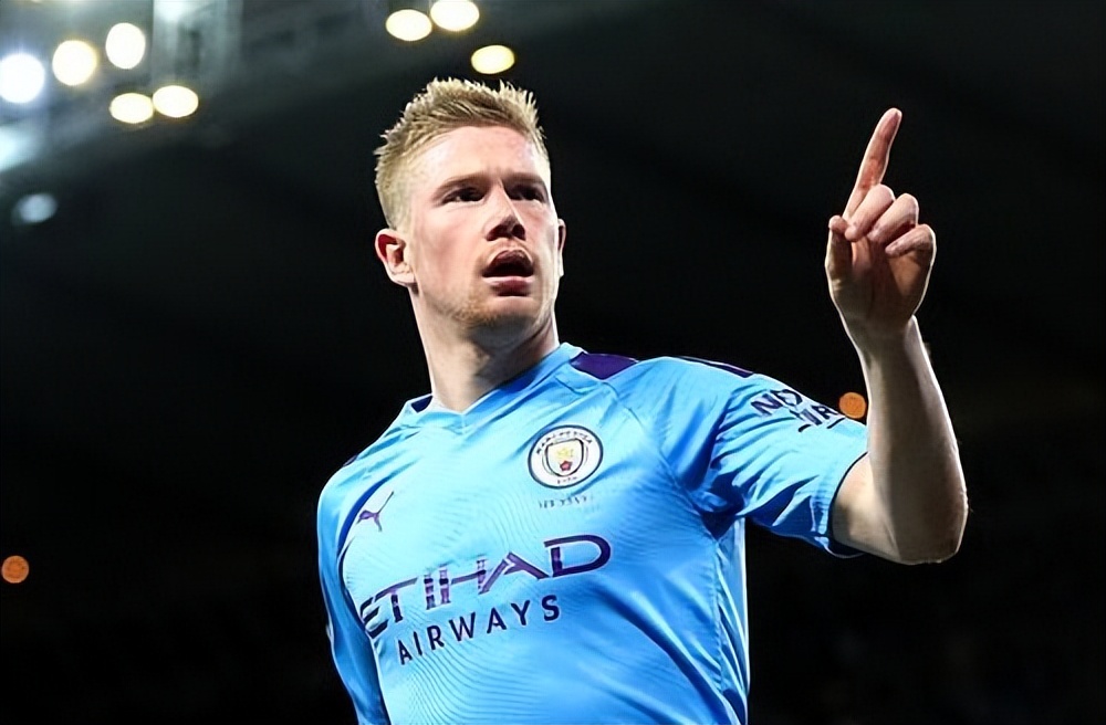 荷兰客场1-1波兰，德佩、卡明斯基破门，莱万送助攻