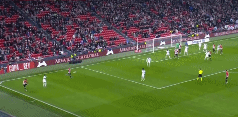 一日意甲动向：国米大胜科莫晋级榜首，米兰中锋实在是太令人发愁