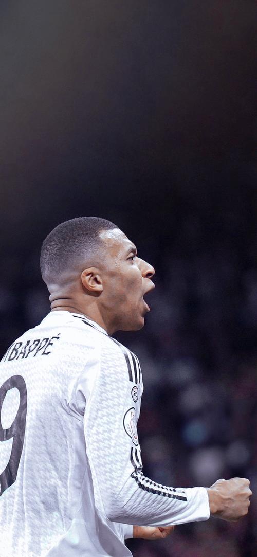 WTT总决赛男单8强对阵：王楚钦vs大勒布伦，向鹏vs林诗栋