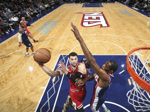 出明确警告 出明确警告